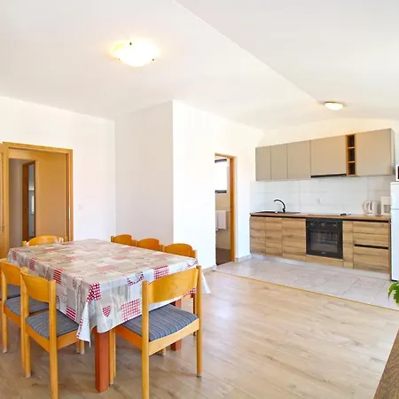 Stanko 777 Apartment