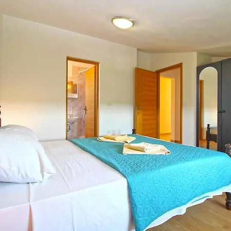 Stanko 777 Apartment Fažana
