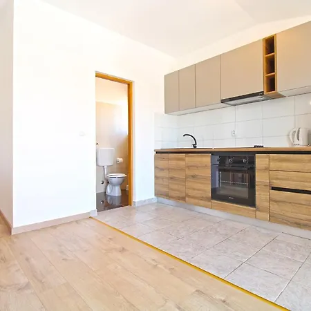 Apartman Stanko 777 *